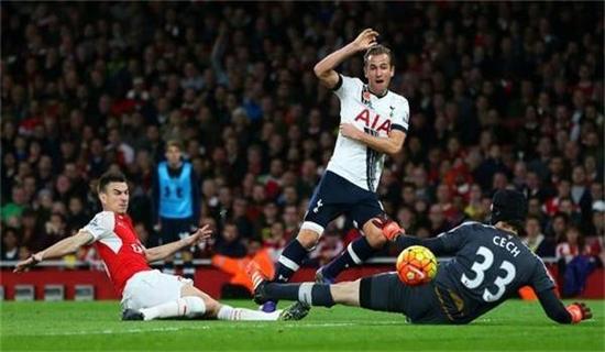 赛事中树立 赛事中树立